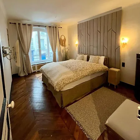 Apartment Au Coeur Des Ternes - Arc De Triomphe Paris