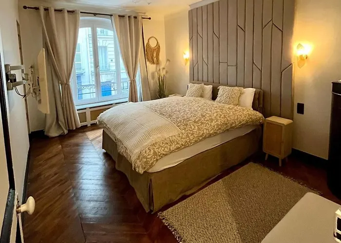 Appartement Au Coeur Des Ternes - Arc De Triomphe Parijs