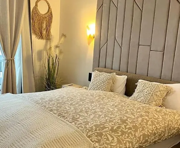 Appartement Au Coeur Des Ternes - Arc De Triomphe Parijs