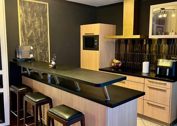 Au Coeur Des Ternes - Arc De Triomphe Appartement Parijs